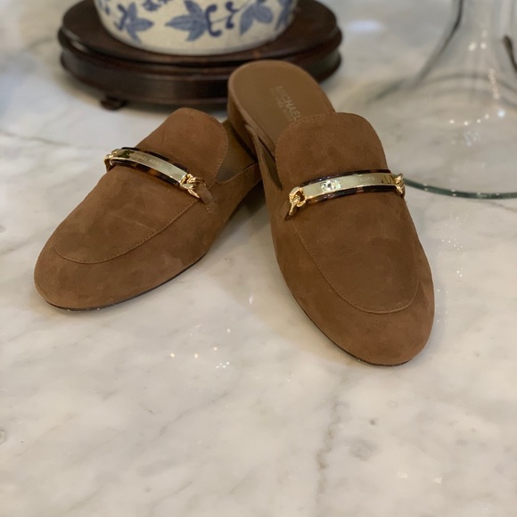 Michael Kors Shoes - MICHEAL KORS BROWN SUEDE SLIDES